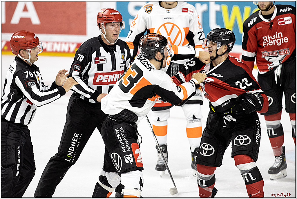 PENNY DEL;  Koelner Haie - Grizzlys Wolfsburg; Koeln, 10.09.2021